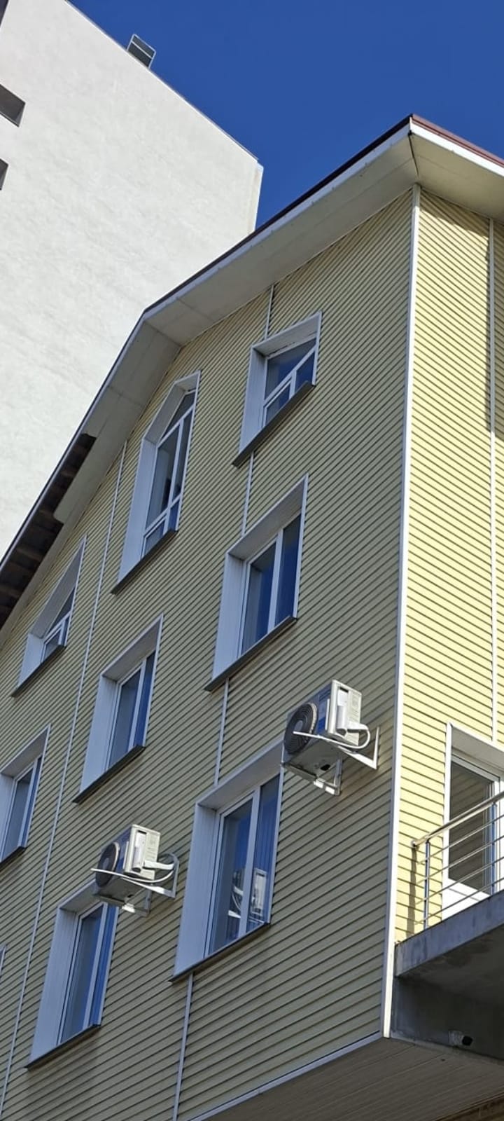 HOSTEL