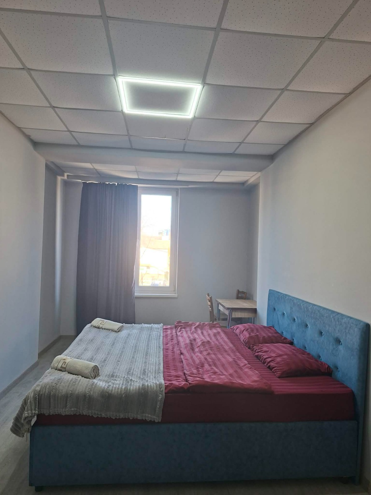 204 DOUBLE BEDS